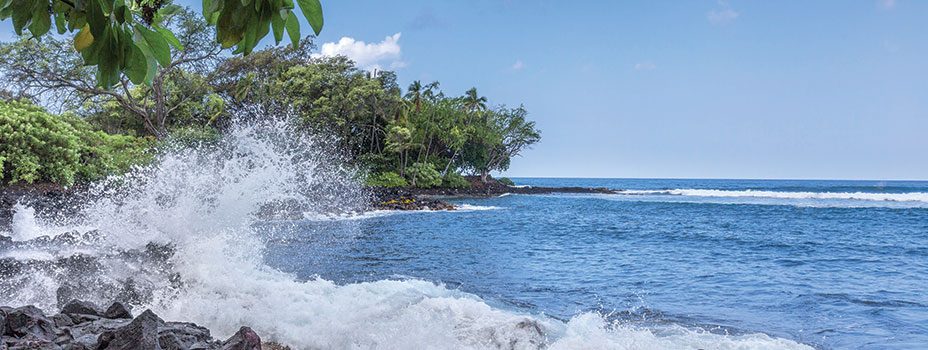 Waves crashing on the coast of a Hawaiian Beach